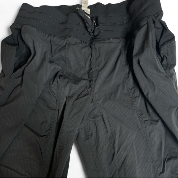 lululemon athletica Black&Charcoal Joggers size 12 - Picture 5 of 6